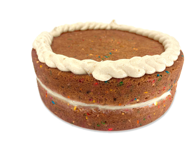 the basic b cookie cake