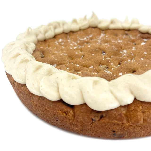 chocolate chip + sea salt cookie cake