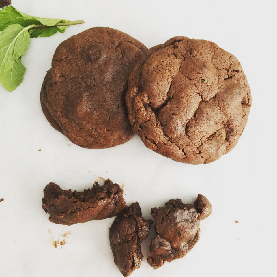 the smash, double dark chocolate + mint cookie
